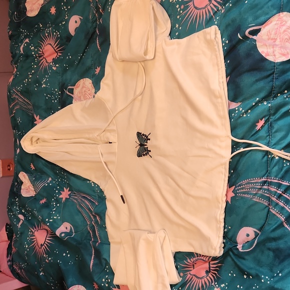 SM White Cropped Hoodie - Picture 2 of 3